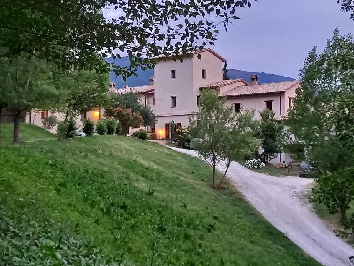 Agriturismo Il Covo Del Solengo Villa Valtopina Exterior foto