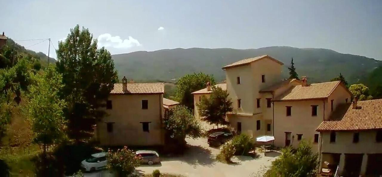 Agriturismo Il Covo Del Solengo Villa Valtopina Exterior foto